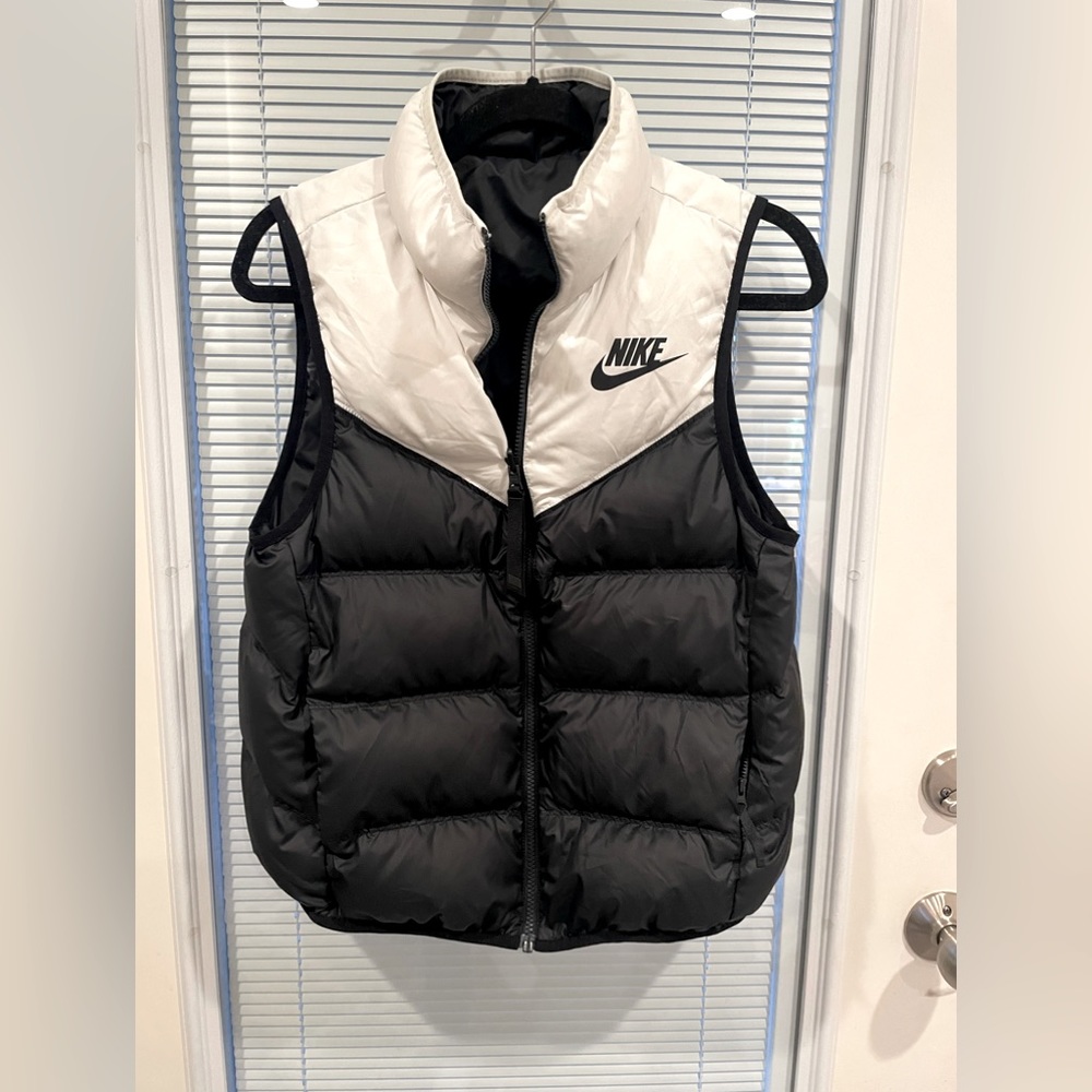 Nike Puffer Vest - SM